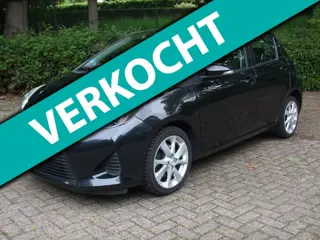 Toyota Yaris 1.5 Full Hybrid Aspiration clima cruise 172 dkm NAP