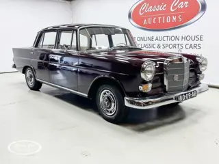MERCEDES-BENZ 200 D - ONLINE AUCTION