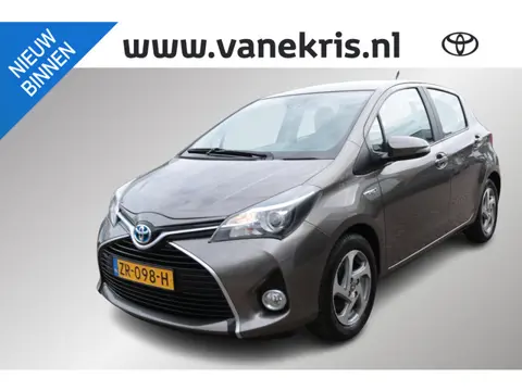 Toyota Yaris 1.5 Hybrid Trend ,Lichtmetalen velgen, climate controle, Achteruitrijcamera, Dealer ond