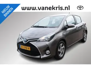 Toyota Yaris 1.5 Hybrid Trend ,Lichtmetalen velgen, climate controle, Achteruitrijcamera, Dealer ond