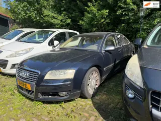 Audi A8 3.7 quattro Pro Line Loop of Sloop