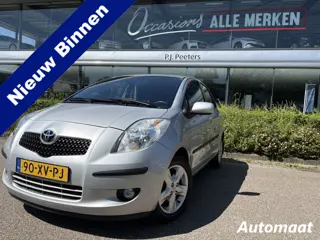 Toyota Yaris 1.3 VVTi Luna MMT Airco - Licht metalen velgen 15 inch - Radio - Centrale vergrendeling