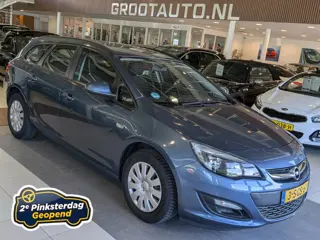 Opel Astra Sports Tourer 1.4 Berlin Airco, Cruise Control, Trekhaak, Stuurbekrachtiging