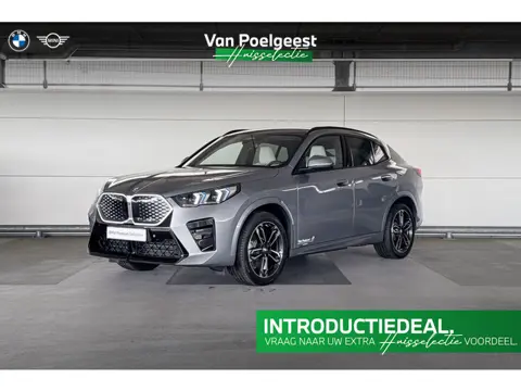 BMW iX2 xDrive30 67 kWh M Sport Edition | M Sportpakket | Premium Pack | Trekhaak | Huisselectie