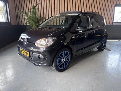Volkswagen up! 1.0 high up OPENDAK! CUP UITVOERING! STOELVERWARMING