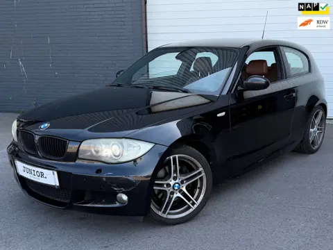 BMW 1-serie 120i High Executive M-PAKKET/LEDER/XENON/VOLO-H