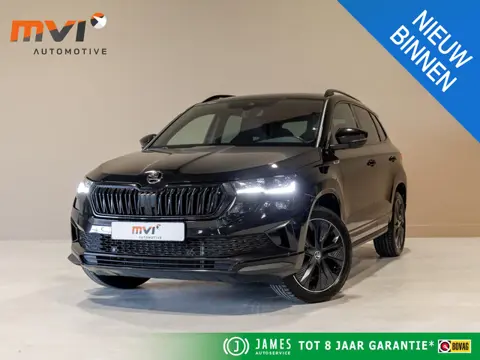 Skoda Karoq 1.5 TSI ACT Sportline Business / 150pk / Stoelverwarming voor en achter / Achteruitrij c