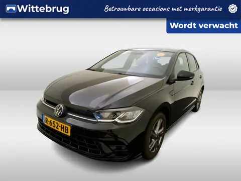 Volkswagen Polo 1.0 TSI 95pk R-Line / Navigatie by APP / Parkeersensoren / LED / LM 16 inch / Digita