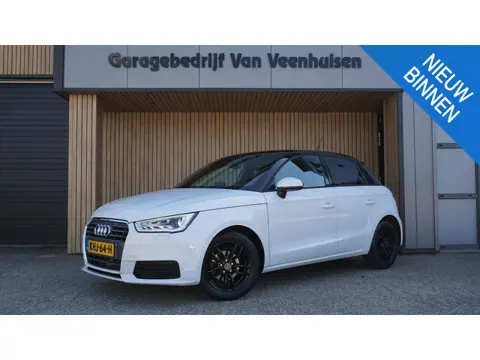 Audi A1 Sportback 1.0 TFSI 81pk 5Drs LED Navi Bluetooth Stoelverwarming 15inch LM *Zwart Dak*  83532