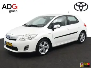 Toyota Auris 1.8 Full Hybrid Executive | Keyless Entry | Navigatie | Parkeersensoren Achter | Achter