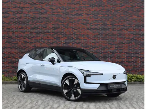 Volvo EX30 Twin Motor Ultra | 69 kWh - Pano - Harman Kardon