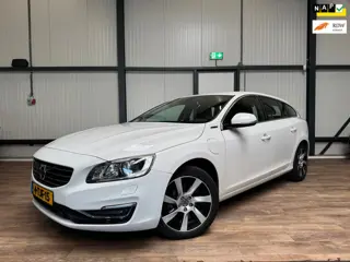 Volvo V60 2.4 D6 AWD PHEV SUMMUM / SLECHTS 189DKM