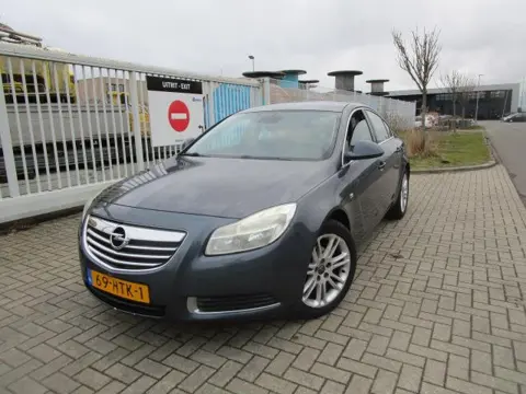 Opel Insignia 1.8 Business, Leer!