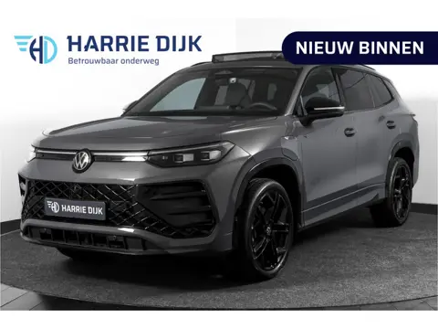 Volkswagen Tayron 1.5 eHybrid 272 PK R-Line Edition | Black Style | 15 inch Navi | Elek. Trekhaak | 