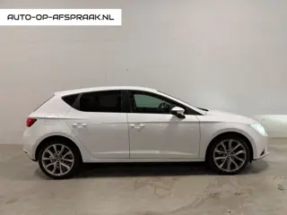 Seat Leon 1.2 TSI Style Navi Camera Apple Car Play Clima Cruise PDC