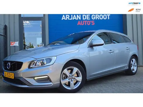 Volvo V60 1.5 T3 R- Design Navi Trekhaak Uniek! NAP!