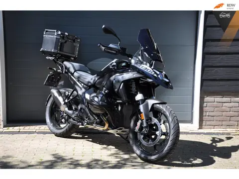 BMW R 1300 GS Strakke en volle motor! 14000 km