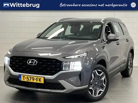 Hyundai Santa Fe 1.6 T-GDI HEV i-Motion APPLE / ANDROID NAVIGATIE | TREKHAAK | 1650 KG TREKGEWICHT!