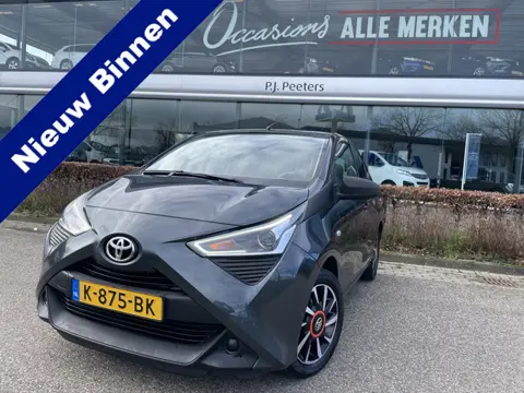 Toyota Aygo 1.0 VVT-i x-fun Airco - Cruise control - Licht metalen velgen 15 inch - Bluetooth - Elek