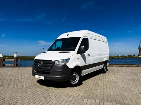 Mercedes-Benz eSprinter 314 L2H2 Pro 56kWh | L2H2 | 270° openslaande achterdeuren | Achteruitrijcame