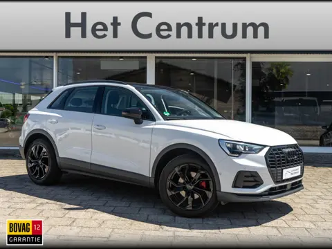 Audi Q3 35 TFSI 1.5 TFSI DSG - Black optiek - Carplay - Camera -  PDC