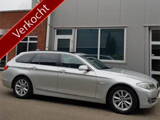BMW 5 Serie Touring 523i Aut PanoDak Leder Navi Xenon