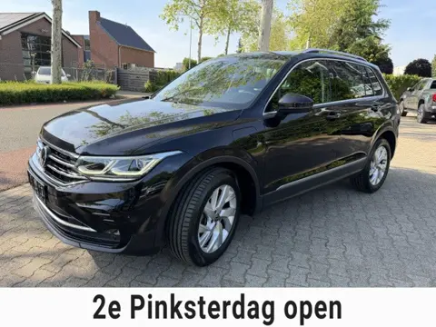 Volkswagen Tiguan 1.4 TSI eHybrid Elegance Business+,Navigatie-Camera,Elec trekhaak,Stoel/stuurverwa