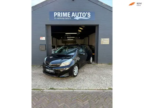 Toyota Yaris 1.3 VVT-i Aspiration Elektr Ramen | Airco