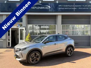 Alfa Romeo Junior Elettrica Speciale 54 kWh | ACC | Clima | LED  05-2025 10.537 KM