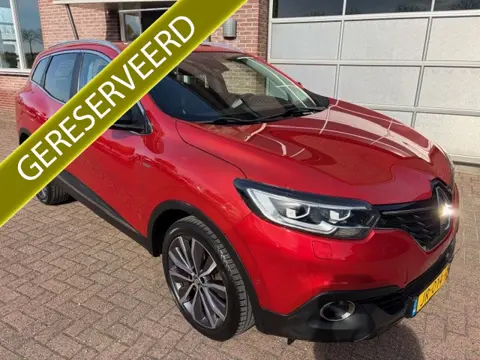 Renault Kadjar 1.2 TCe Bose trekhaak / leer (bj 2016)