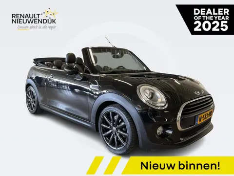 Mini Mini Cabrio 1.5 Cooper CABRIO AUTOMAAT Chili Serious Business AUTOMAAT / NAVIGATIE / CLIMATE CO