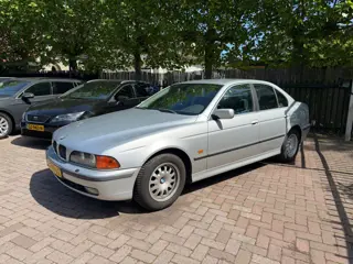 BMW 5-serie 528i Executive|Xenon|Airco|Clima|Cruise|PDC|YOUNGTIMER|