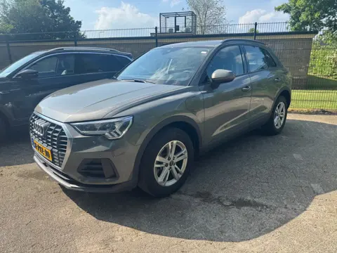 Audi Q3 45 TFSI e Advanced edition Automaat | Airco | Navigatie | CarPlay | Vol opties | Inruil moge