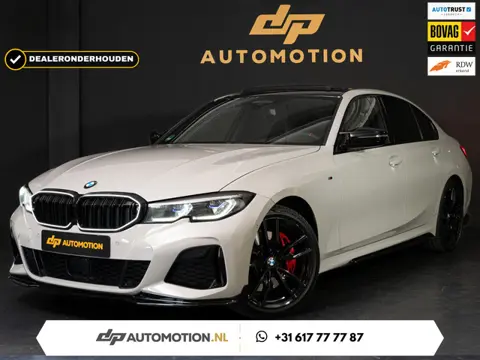 BMW 3-serie M340i xDrive | BMW Individual Chalk | Laser | Pano | HUD | Harman Kardon | Dealeronderho