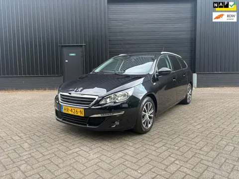 Peugeot 308 SW 1.2 PureTech Style,TREKHAAK|PANO|NAP