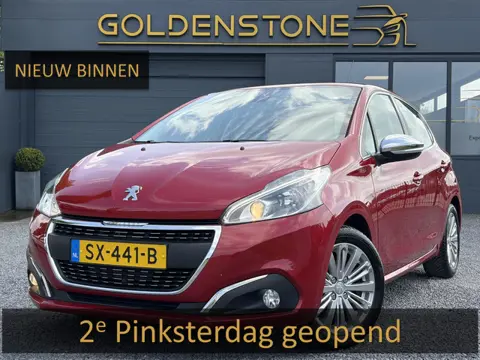 Peugeot 208 1.2 PureTech Blue Lease Executive Trekhaak,Navi,Cima,Cruise,Pdc,Net beurt gehad,Lm velge