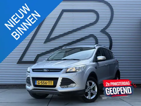 Ford Kuga 1.5 Titanium 2e Eigenaar|Airco|Trekhaak|PDC|Cruise|Stoelverwarming|APK tot 10-2026