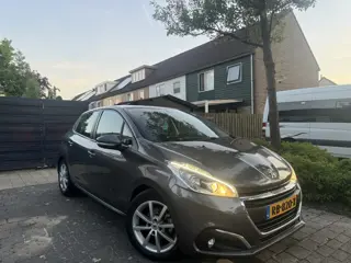 Peugeot 208 1.6 Hdi Facelift Cruise Clima Navi Netjes 2017