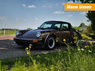 PORSCHE 911 3.0 SC Targa Â Kupferbraun Metallic