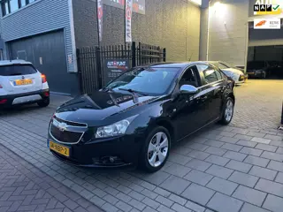 Chevrolet Cruze 1.8 LT 3e Eigenaar! Trekhaak Airco NAP APK
