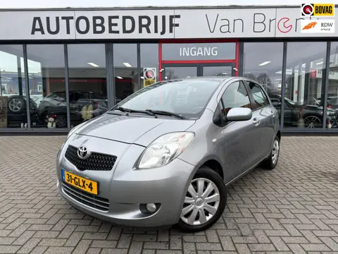 Toyota Yaris 1.3 VVTi Sol | Airco | Nieuwe APK | Elek. ramen