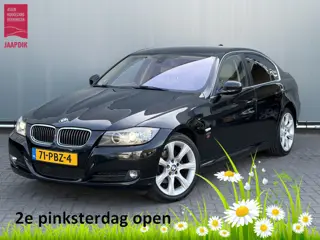 BMW 3-serie BJR 2011 325i 218 PK Business Line X-DRIVE | XENON | TREKHAAK | LEDER | CLIMA | NAVI | C