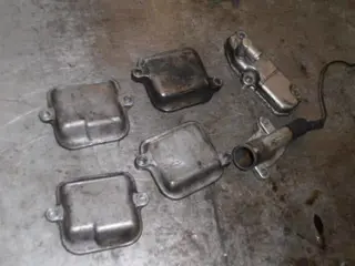Suzuki VS800GL Klepdeksel kapjes