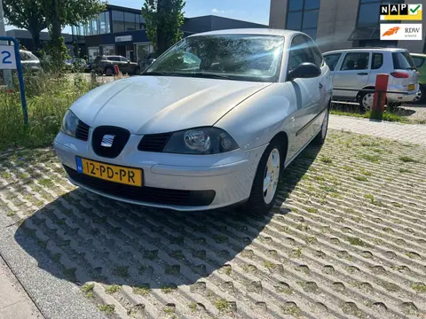 Seat Ibiza 1.4-16V Stella Bj.2004 Kmst.170327 met APK tot 18-09-2026
