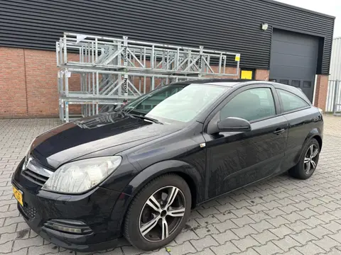 Opel Astra GTC 1.4 Business