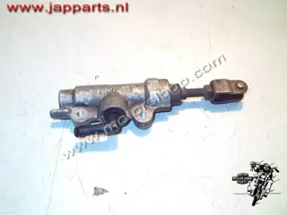 Suzuki XF650(AC1112) Rempomp achter