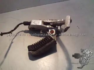Kawasaki GTR1000(ZGT00A) Schetsplaat met step rechts met rempeda