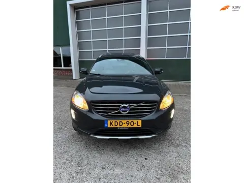 Volvo XC60 2.0 T5 FWD Summum/PANODAK/LEER/AFN TREKHAAK/STOELVERW/PDC