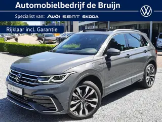 Volkswagen Tiguan Hybrid 245pk DSG R-Line (Pano,Trekhaak,Camera,Virtual)