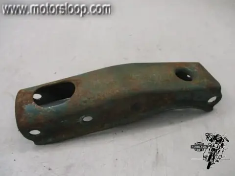 Honda XL500S(PD01) Motorblok beugel